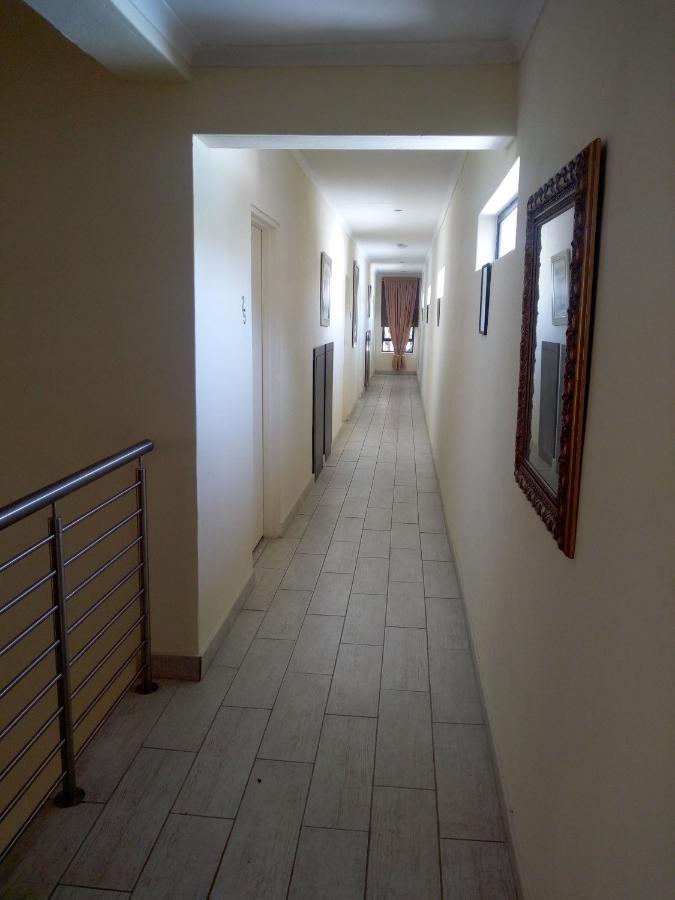 Villa Via Hotel Midrand Exterior foto